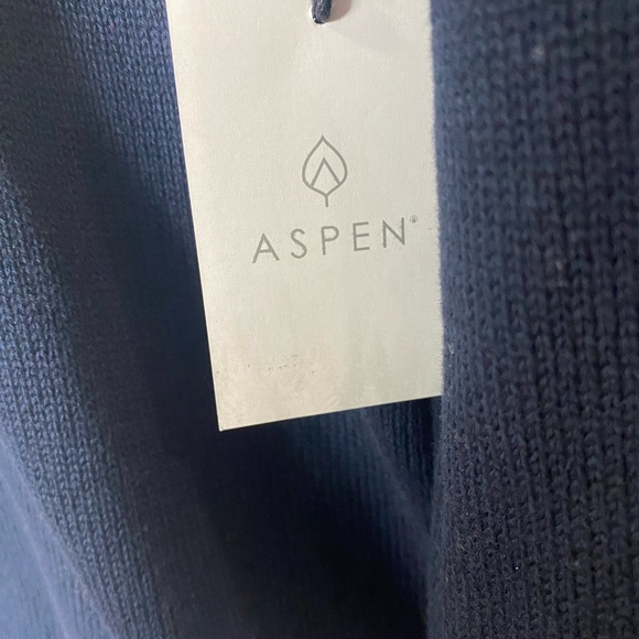 Aspen men’s size small navy pullover sweater NWT - Picture 3 of 5
